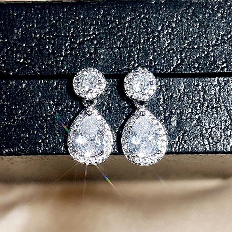Huitan Waterdrop Shaped Women Drop Earrings for Wedding Party Engagement Elegant Inlaid Shining CZ Fashion Accessories Jewelry