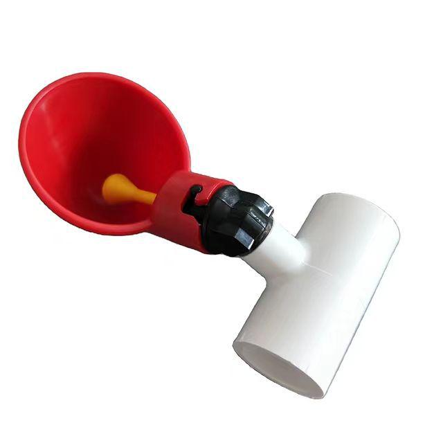 Abbeveratoio Automatico per Polli, Anatre e Quaglie: Set da 6 Pezzi con Bicchieri d'Acqua Spessi e Design a 3 Vie