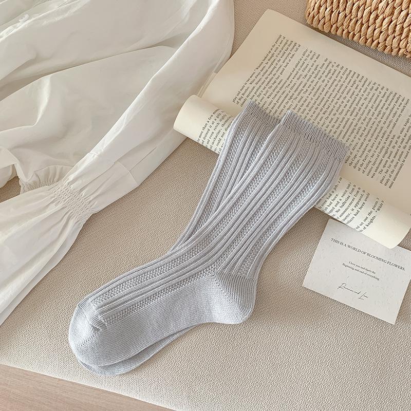 Women's New Autumn Trend Point Yarn Mesh College Wind Tube Pile Pile Cotton Socks