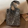 Borsa morbida da pendolare ad alta capacità autunno inverno 2026 borsa retrò in tela moda donna borsa a tracolla ascellare con stampa leopardata