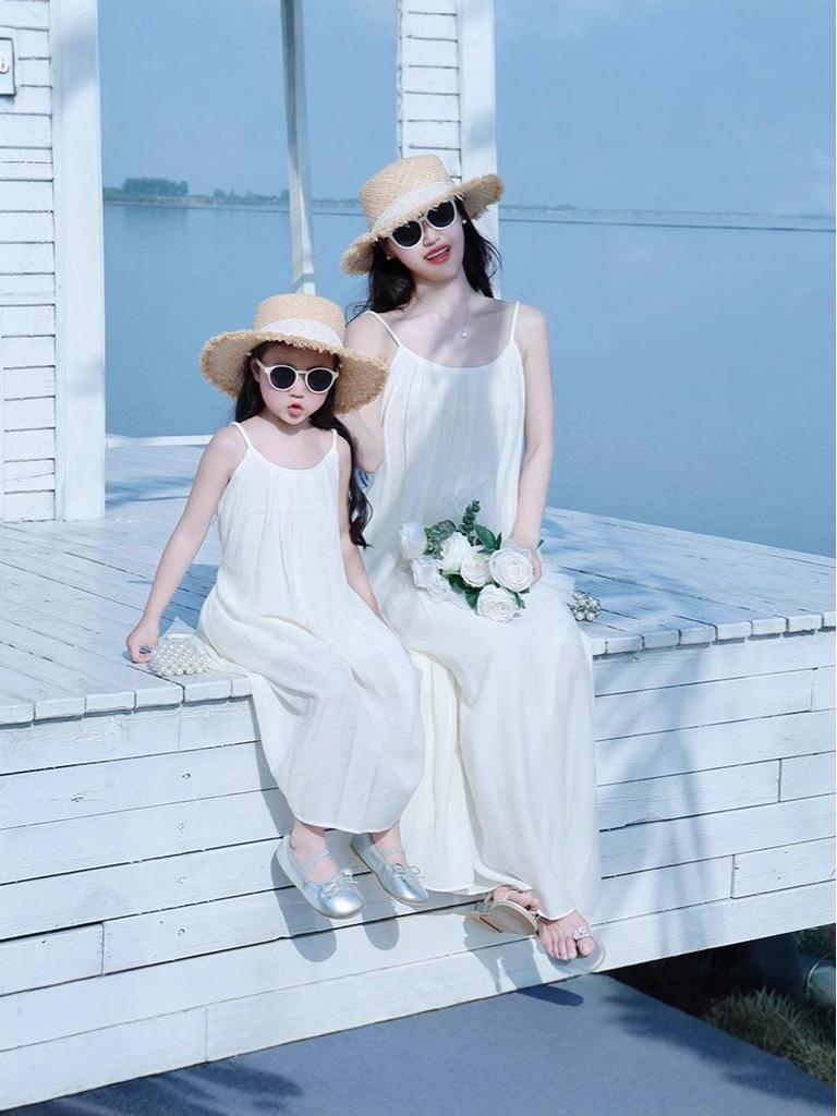 Dopamine Mother-Daughter Chiffon Beach Dress for Summer Seaside Vacation in Hainan Sanya