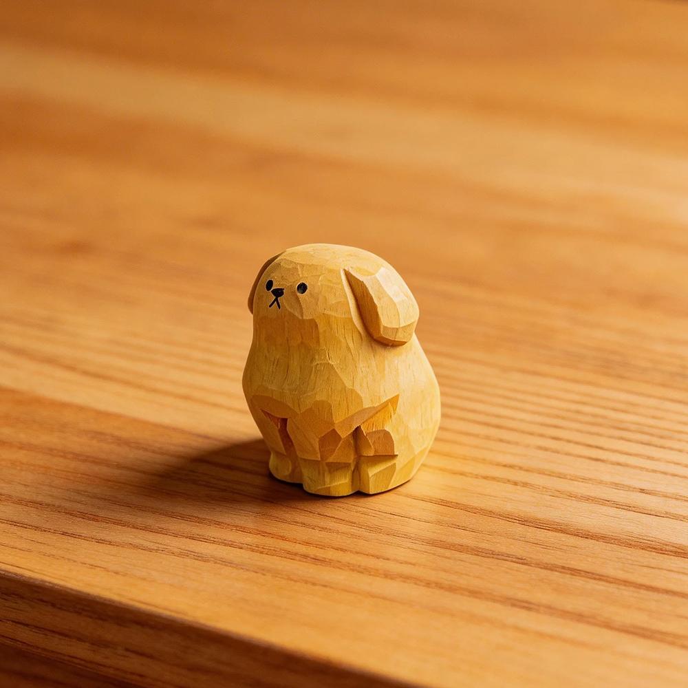 Hand Carved Wooden Golden Retriever Puppy Figurine Cute Dog Statue Ornament Home Desktop Wood Art Decor Gift for Dog Lovers