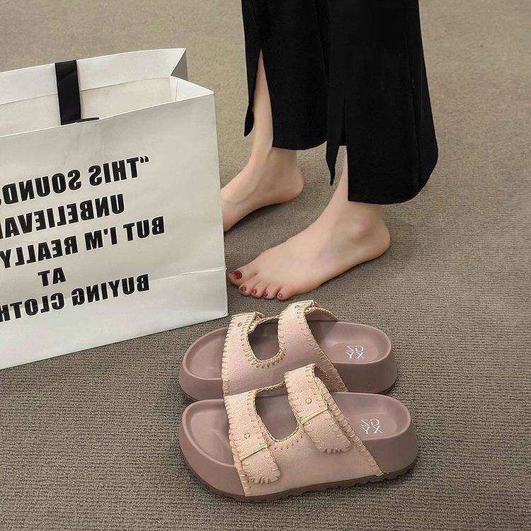Platform sandals women's summer wear new fashion open-toed shoes small height-increasing beach shoes