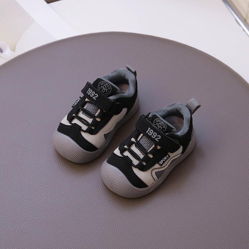 Toddler Unisex Closed-Toe Sneakers - Autumn Collection Casual Shoes