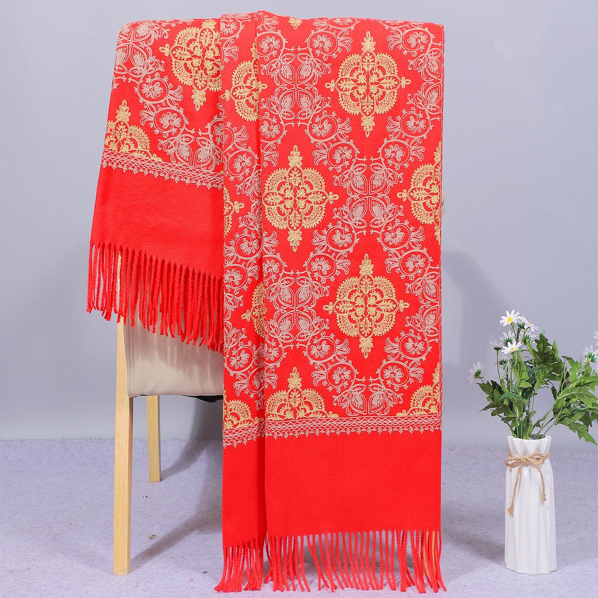 

Yunnan Autumn and Winter Embroidered Imitation Cashmere Scarf for Women, Ethnic Style Embroidered Crown Thickened Warm Shawl with Tassels from Inner 70*200cm красный