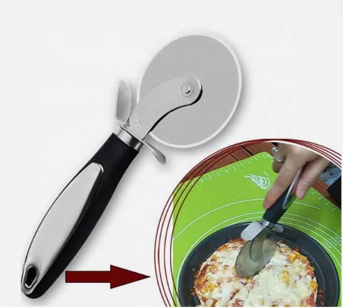 Stainless Steel Classic Pizza Wheel Pizza Wheel with Sharp Blade for Cutting Through Crusts