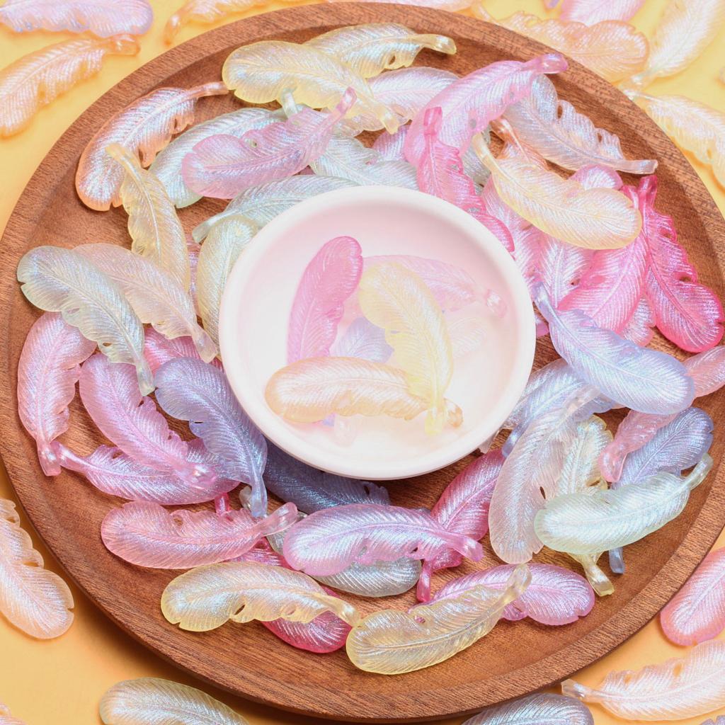 500g/bag Materials Accessories Luminous Creative Beads Necklace Earrings Light Colored Series Feather Pendant Translucent Jewelry Making DIY Handmade