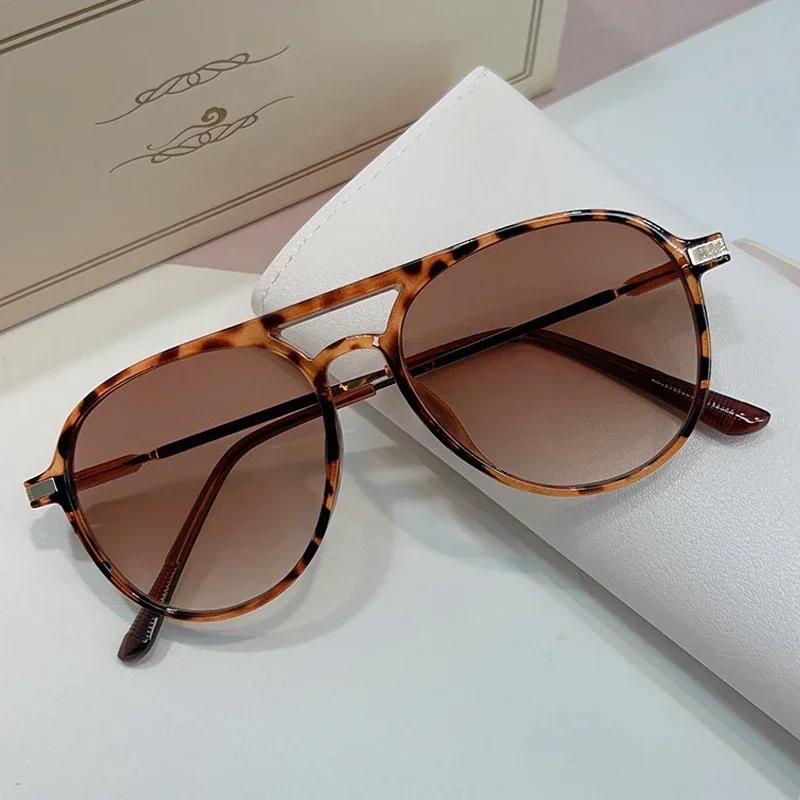 Retro Double Bridges Men Pilot Sunglasses Fashion Rivets Decoration Shades UV400 Women Trending Leopard Sun Glasses