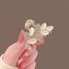 Exquisite Cat's Eye Stone Leaf-Shaped Small Hair Claw Clip for Back-of-Head Updo, Elegant Half-Up Hairstyle Hairpin, High-End Hair Accessory