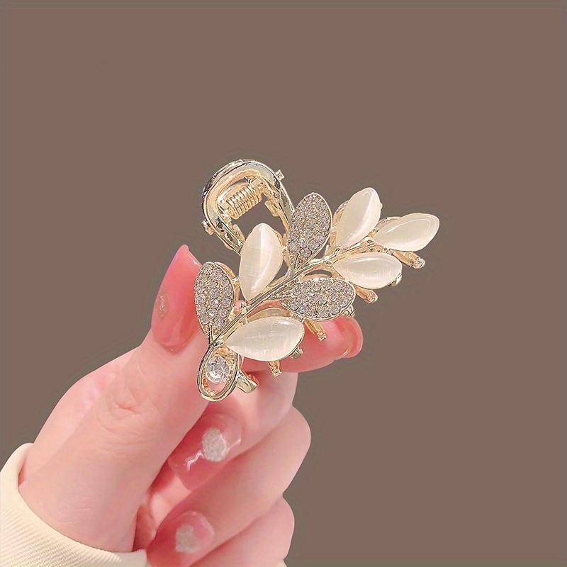 Exquisite Cat's Eye Stone Leaf-Shaped Small Hair Claw Clip for Back-of-Head Updo, Elegant Half-Up Hairstyle Hairpin, High-End Hair Accessory
