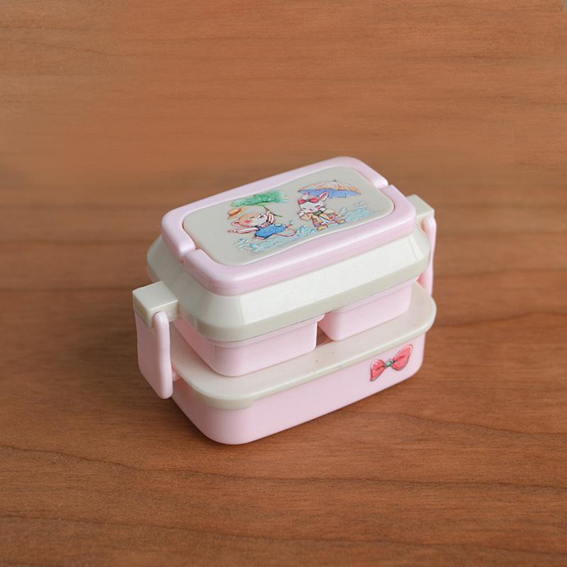 1/12 Dollhouse Simulation Hand-Held Lunch Box Picnic Box Model Doll Home Mini Kitchen Tableware Decoration Pretend Play Toys