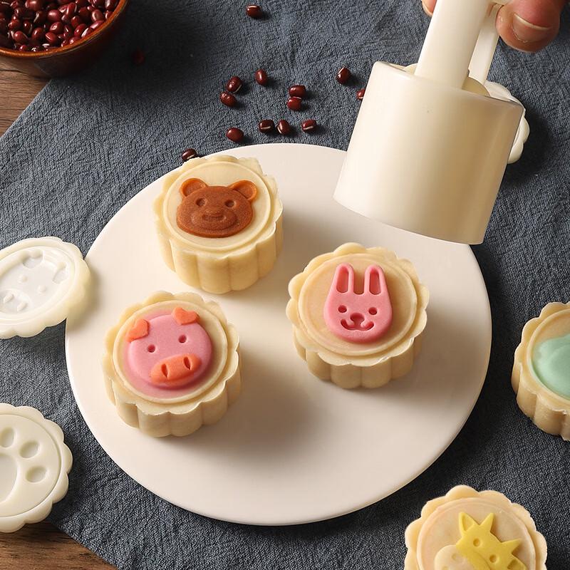 Cartoon Animal Mooncake Press Set