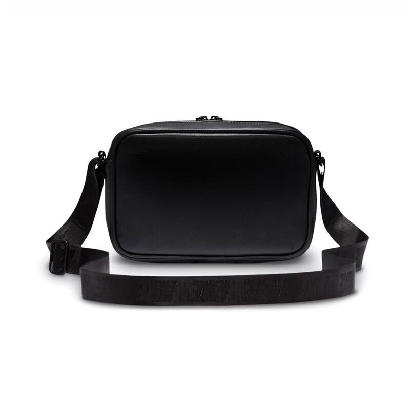 Nike Men's Small Shoulder Bag