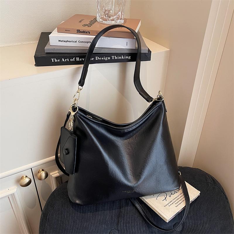 Women's New Large-Capacity Retro Fashion Tote Crossbody Shoulder Bag