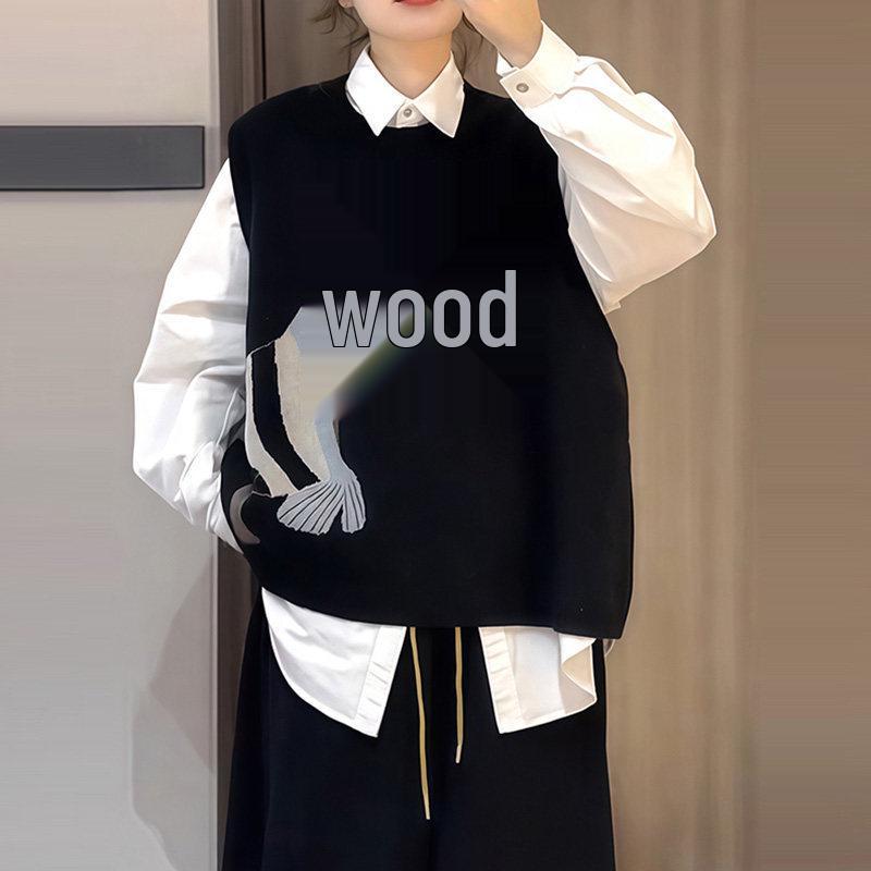 Korean Style Long Sleeve White Shirt for Women - 2026 Spring/Autumn, Versatile Loose Fit, Layered Temperament Top