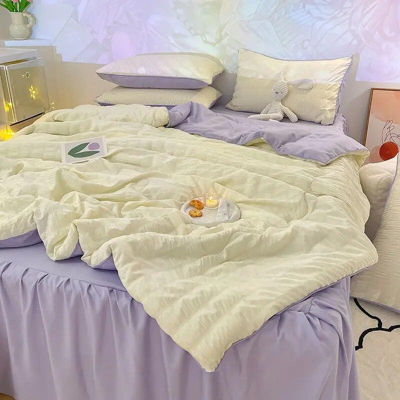 Sommerkühlende dünne Steppdecke, Bettlaken mit Kissenbezügen, 4-teilig, leichte Bettdecke, Bettröcke, Bettwäscheset, Tagesdecke, Heimtextilien