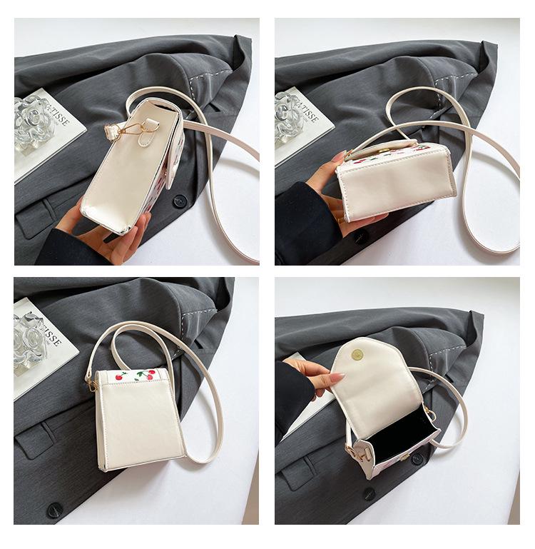 2025 Trendy Fresh Sweet Mori Style Women's Crossbody Phone Bag with Ins Print