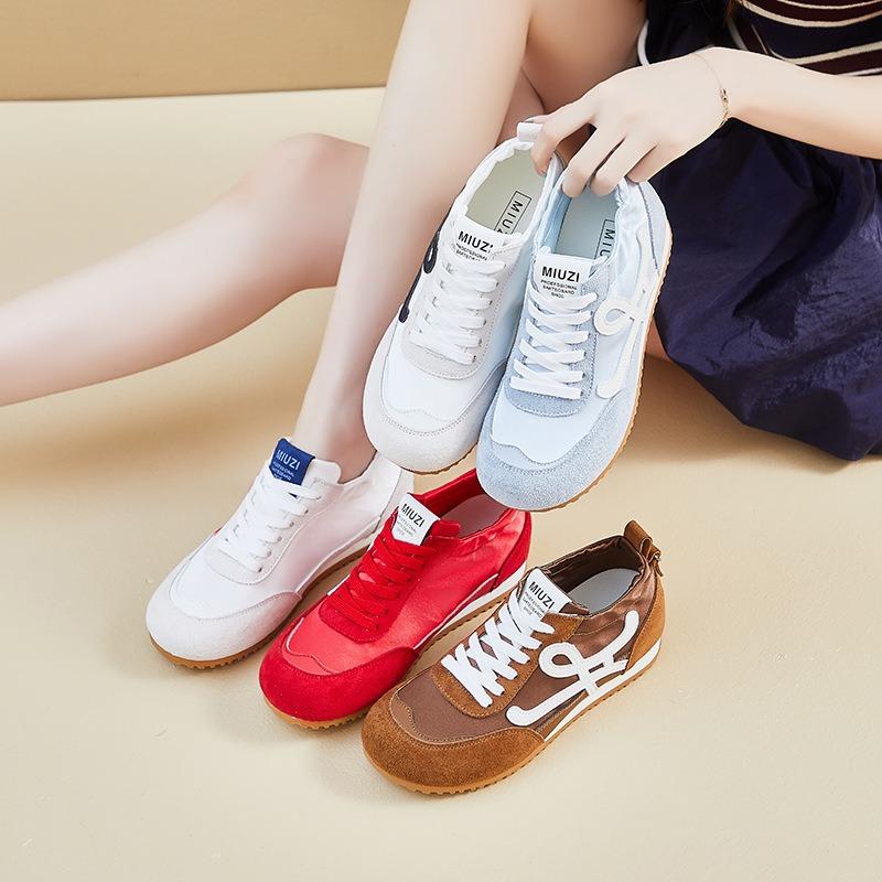 Women's new heightening sports board shoes in summer, mesh breathable little white shoes