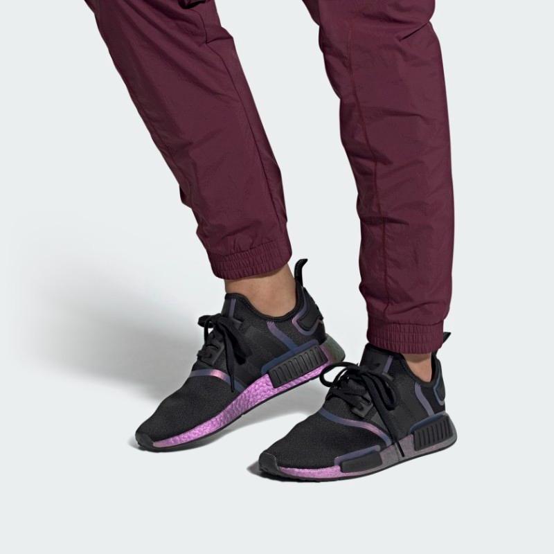 Adidas NMD_R1 'Eggplant' Sneakers FV8732