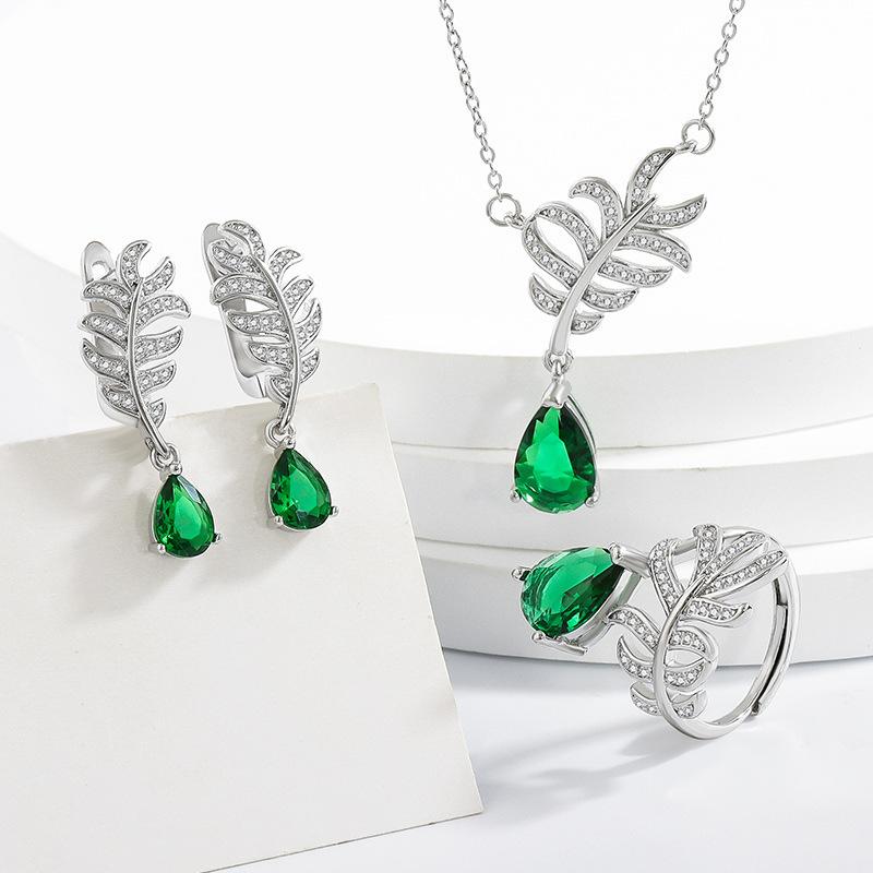 

2026 Fashion Temperament Inlaid Zircon Necklace Ring Temperament Fringed Earrings European and American Jewelry Set 45CM