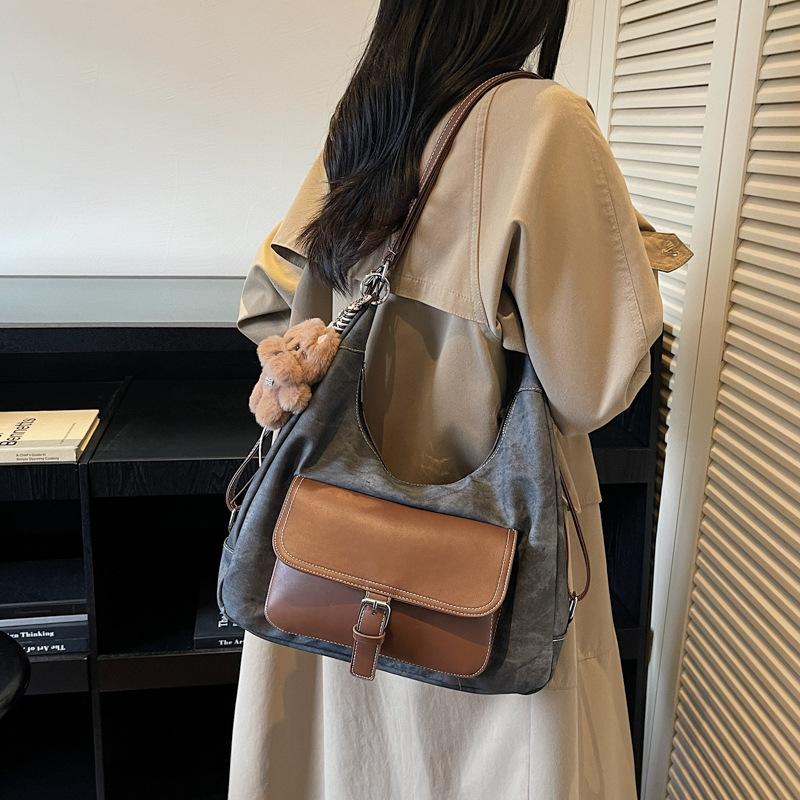 Large capacity bag women's 2025 new backpack, premium texture travel shoulder bag, commuter tote bag