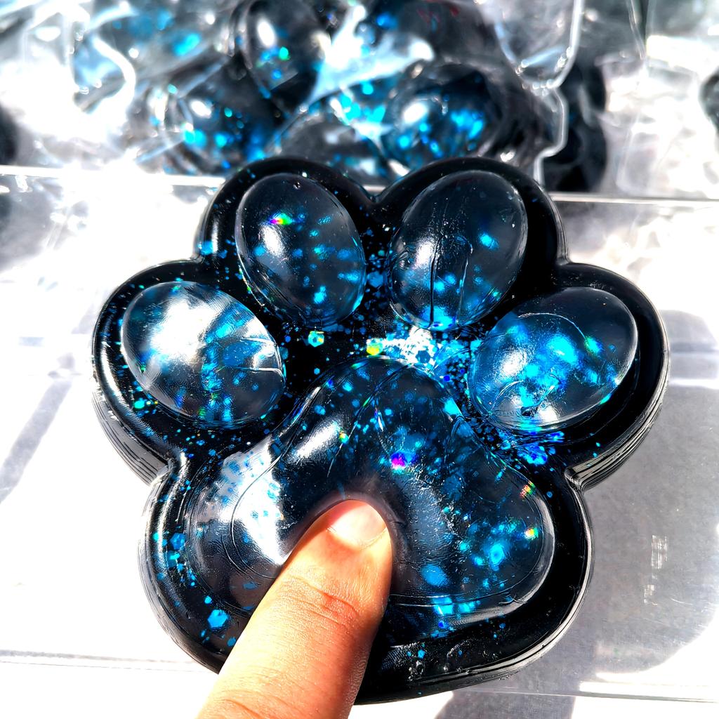 Cat Claw Squeezing and Pinching Fun - Ideal Gift for Office and Home Stress Relief, Birthdays, and Parties