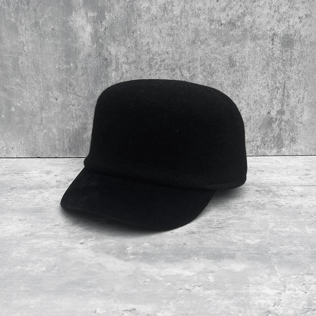 Chapeau simple en feutre de laine pour femme automne et hiver chaud à petit bord plat sommet plat chapeau d'équitation montrant le visage petit cuir velours patchwork polyvalent chapeau de cavalier