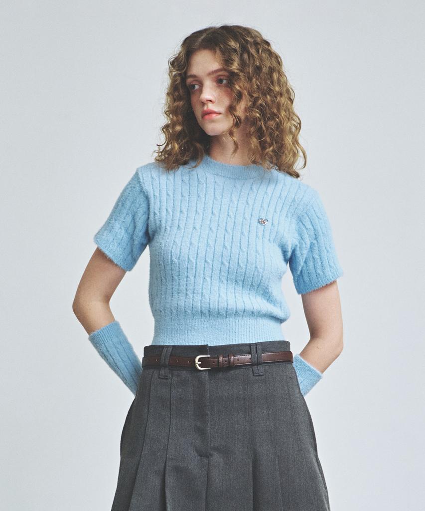KNITTED (W) Hairy Fur Cable Crop Knit Sky