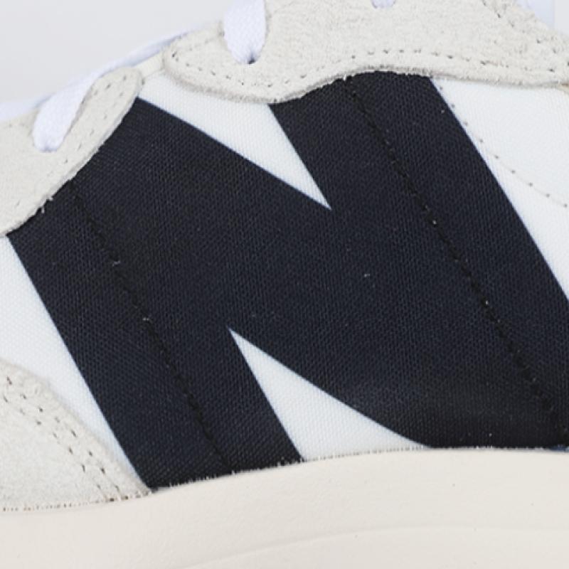 New Balance 327 Gs Black Birch