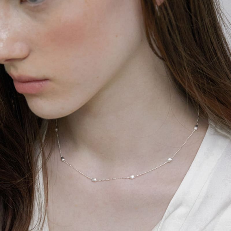 By Hyeres [925 Silver] Egg Ball Station Necklace (Silver) BH7N53729W9460