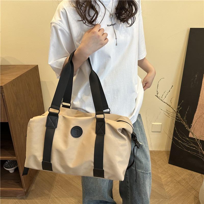 Lightweight Solid Color Large-capacity Storage Bag Sports Going Out Casual Versatile Simple Portable Shoulder Messenger Bag Women