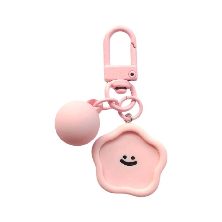 Creative Resin Keychain Decoration Smiling Flower Cloud Heart Bead Bag Pendant Handcrafted Keyring Accessory