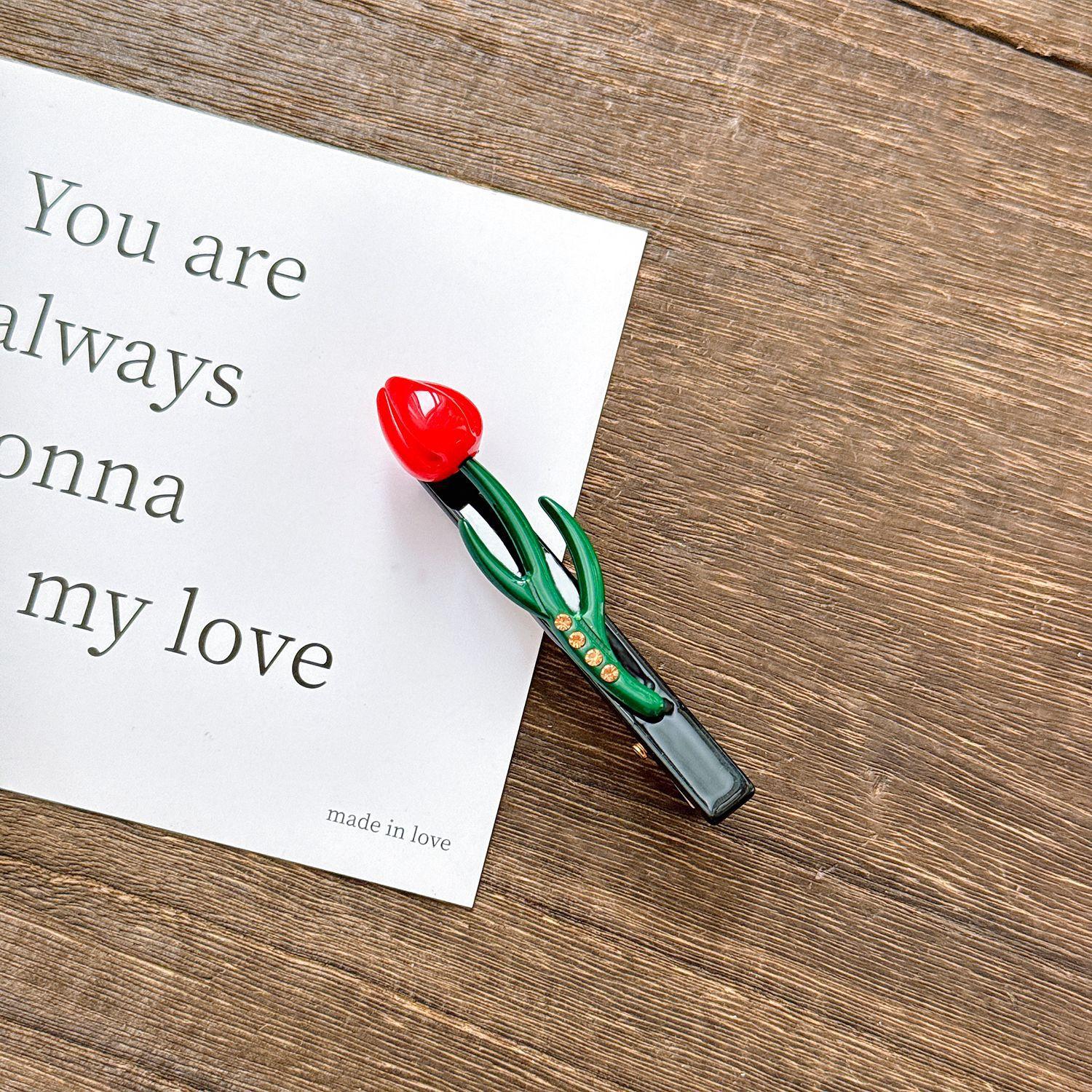 

Colorful Tulip Assorted Hair Clips Made Of Acetate For Trendy Womens Hairstyling Needs Red 7.2cm