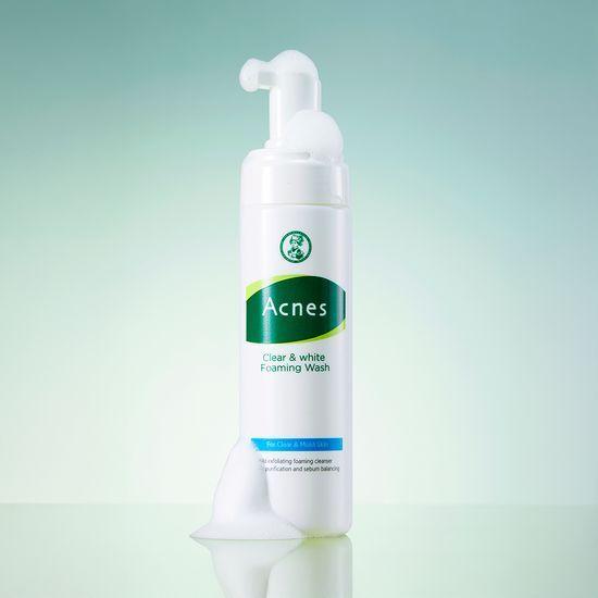 Acnes Clear & White Foaming Wash 150ml
