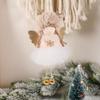 Kreativer Engel-Weihnachtsbaumschmuck aus Plüsch, der wie eine Engelsfigur aussieht