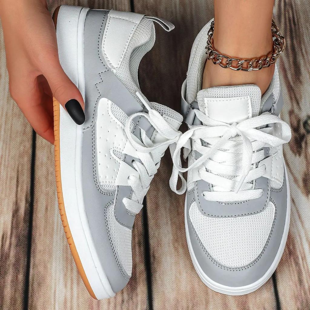 Board Shoes Mesh Casual Sneakers Fashion Flat Shoes Low-cut Leisure Sports Shoes Outdoor Walking Flats Casual Versatile