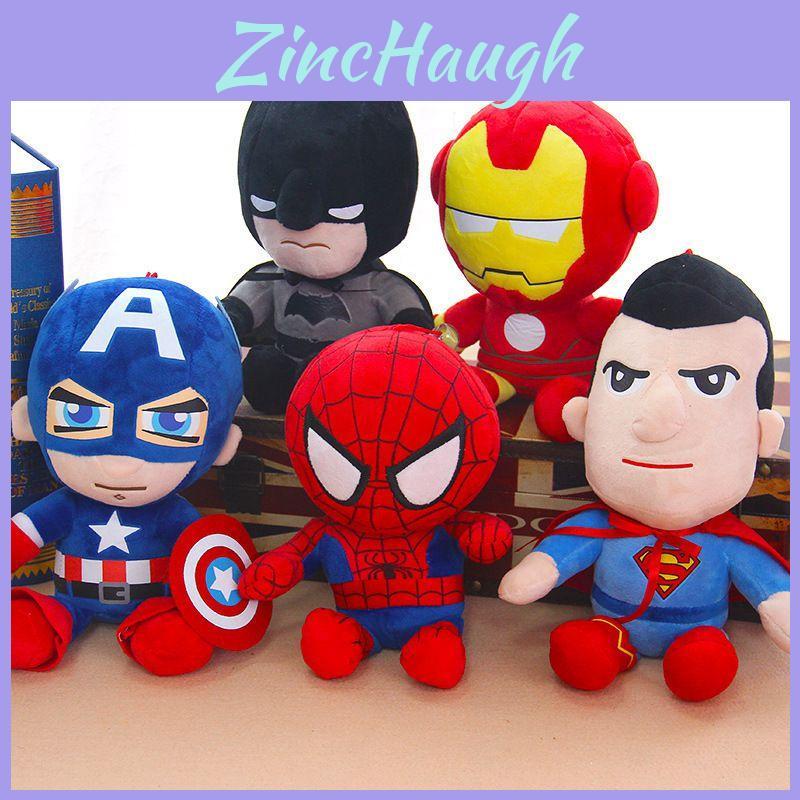 Collezione di peluche colorati degli Avengers con design di Spiderman, Captain America e Ironman