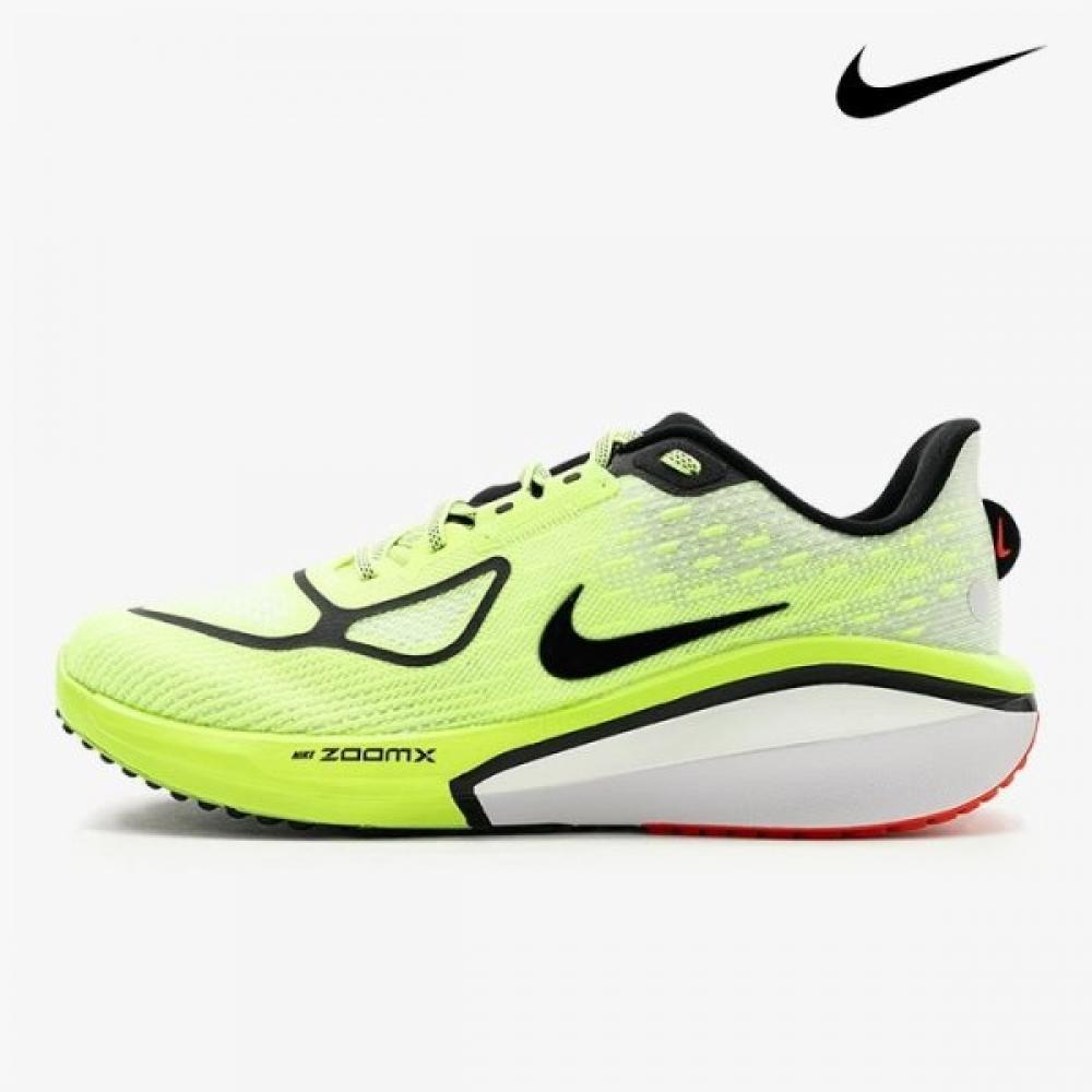 

Nike Galleria Nike Vomero 17 Talaria Road Running Shoe Fz8587 700 250