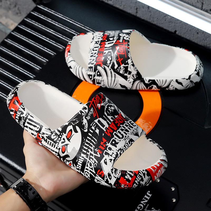 Summer Anime Printing Slippers Men's Sandals Summer Couple Slippers Fashion Thick Bottom Anti-slip Slip-on Holidays Beach Shoes