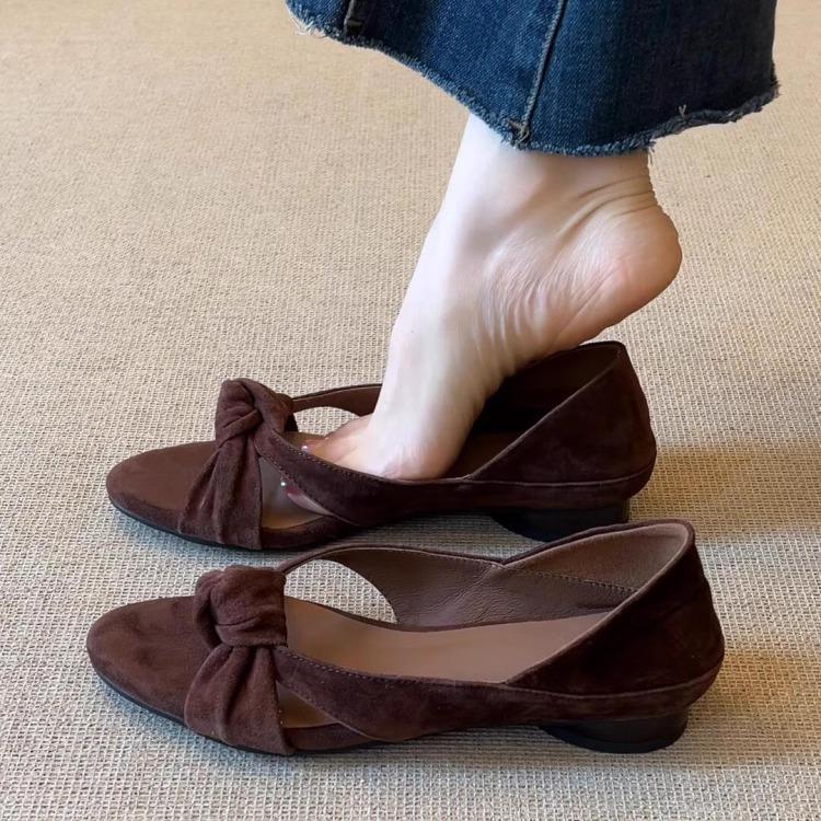 

Версия из овчины~ ретро-модный сенс, сандалии с перекрестными ремешками, женские 2025, новый круглый носок, толстый каблук, повседневные римские туфли 40 коричневый