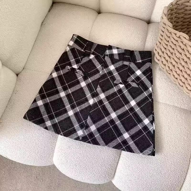 Plaid Wool Blend High Waist A-Line Mini Skirt - Women s Slimming Petite Autumn/Winter 2025 Collection M