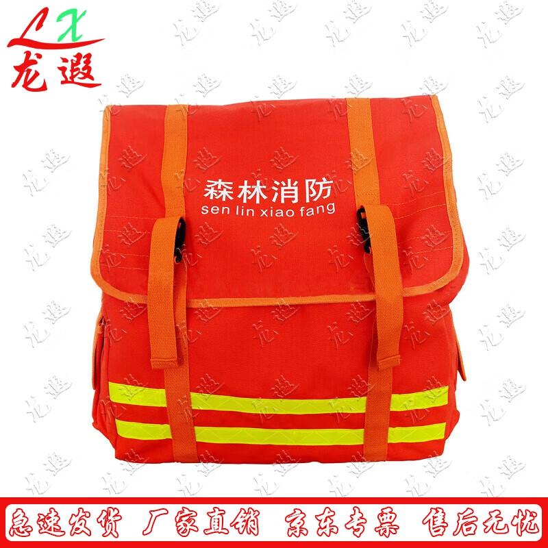 Рюкзак с пожарным рукавом и инструментами для лесных пожаров