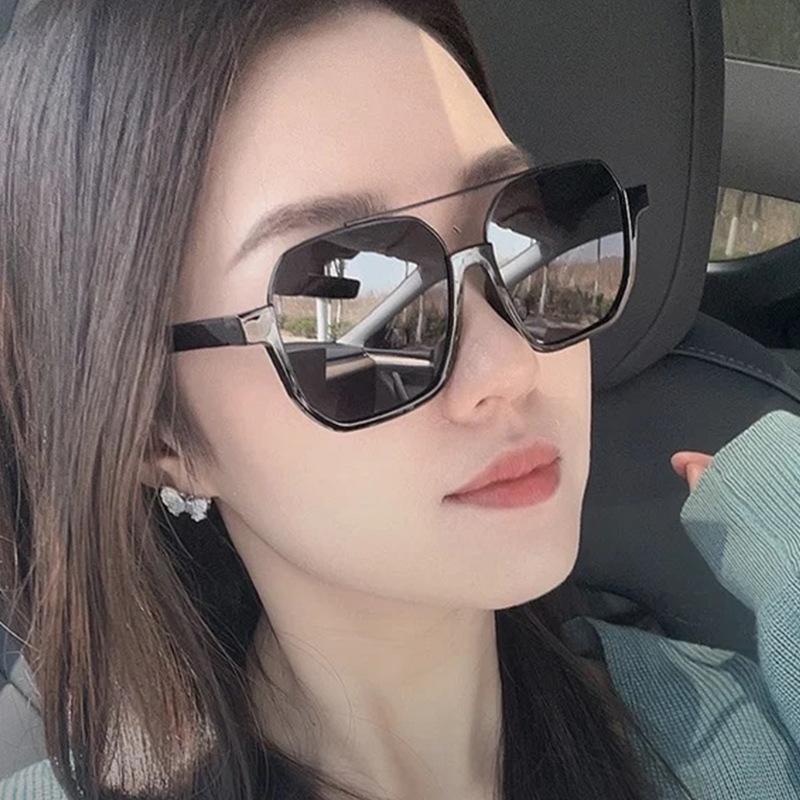 Retro Big Half Frame Women Square Sunglasses Black Circular Cool Men Sunglasses One Piece Designer Pilot Sun Glasses for Female