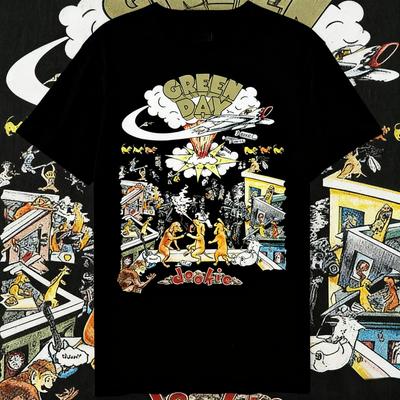 Camiseta Cinza Carvão da Banda Green Day para o Álbum "Dookie" Unissex Streetwear Confortável e Versátil Camiseta para Todas as Estações