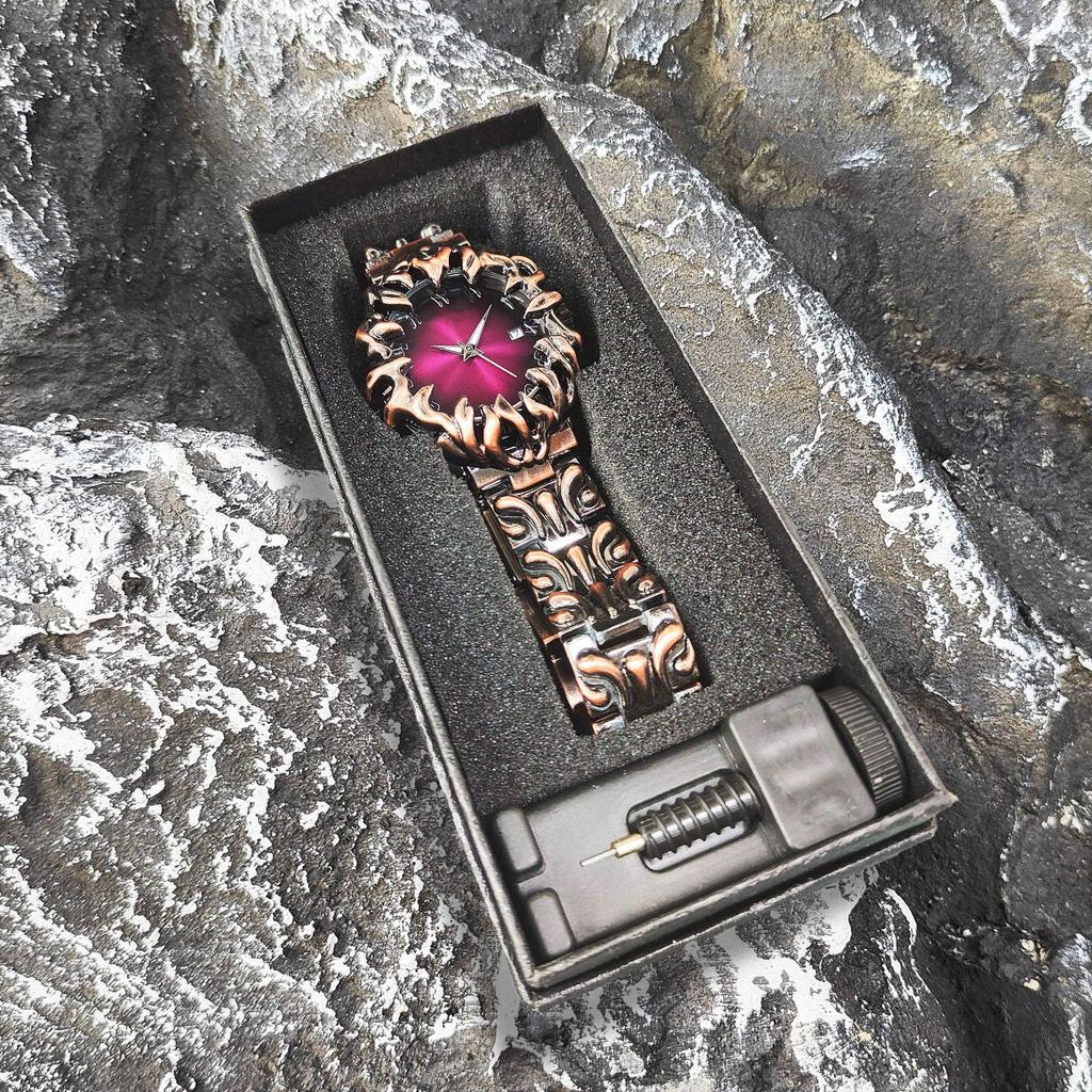 Millennium Y2K Alien Claw Alabaster Waterproof Quartz Wristwatch, European & American Style