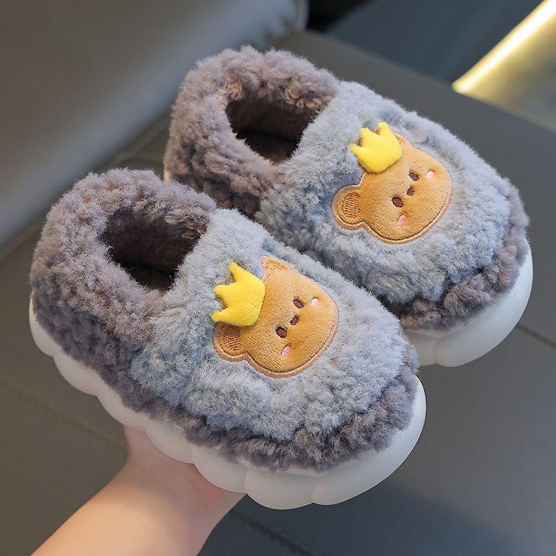 Children's Winter Plush Slippers - Warm, Furry, Thick-Soled, Cartoon Design for Boys, Girls, and Parents.