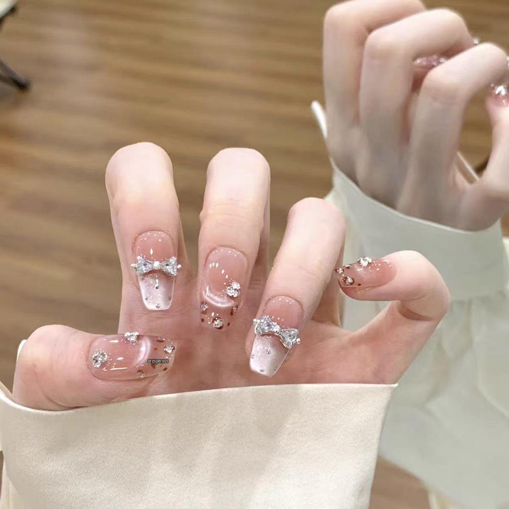 Super Flash Style: High-Class Aura Cat Eye Handmade Nail Tips for Young Ladies