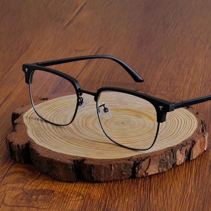 Fashionable Retro Half Frame Photochromic Anti Blue Light Square Glasses Are Perfect for Outdoor Activities and Travel