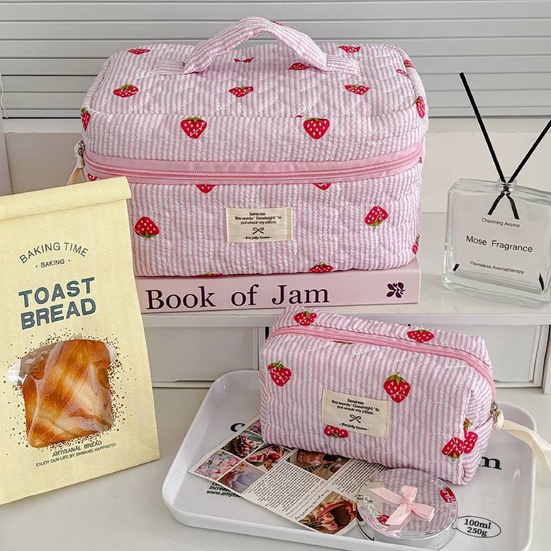 Cosmetic Bag With Strawberry Stripes And Quilted Polyester For Daily Use