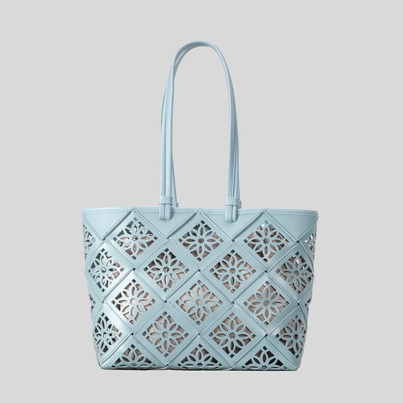 

Вместительная ручная сумка-тоут с ажурными оконными узорами и сумкой через плечо синий